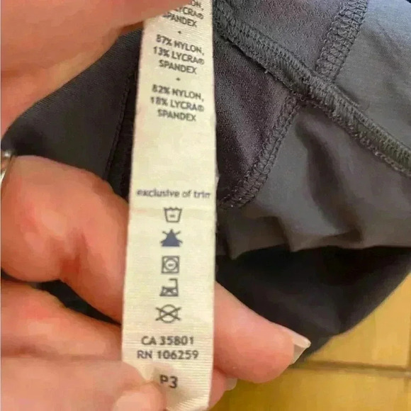 Lululemon baggy crop pants size 8 - Picture 12 of 14